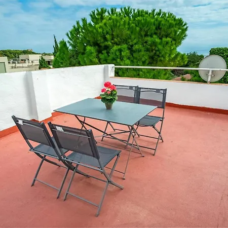 Guest house Patio De La Luna